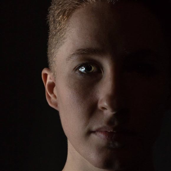 Meet your Posher, Kaylin - Picture 1 of 1